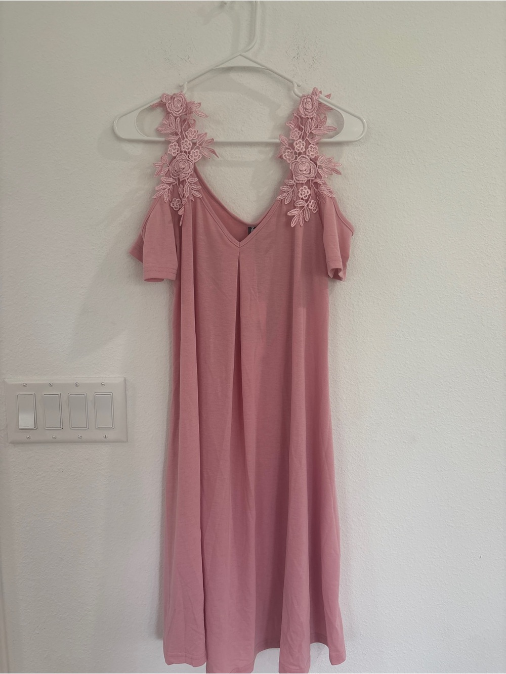 NWT Noracora V-Neck Cold-Shoulder Dress